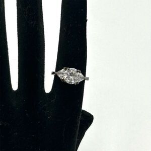 Vintage Women's Three-Stone Oval Gemstone Sterling Silver Ring Size 6